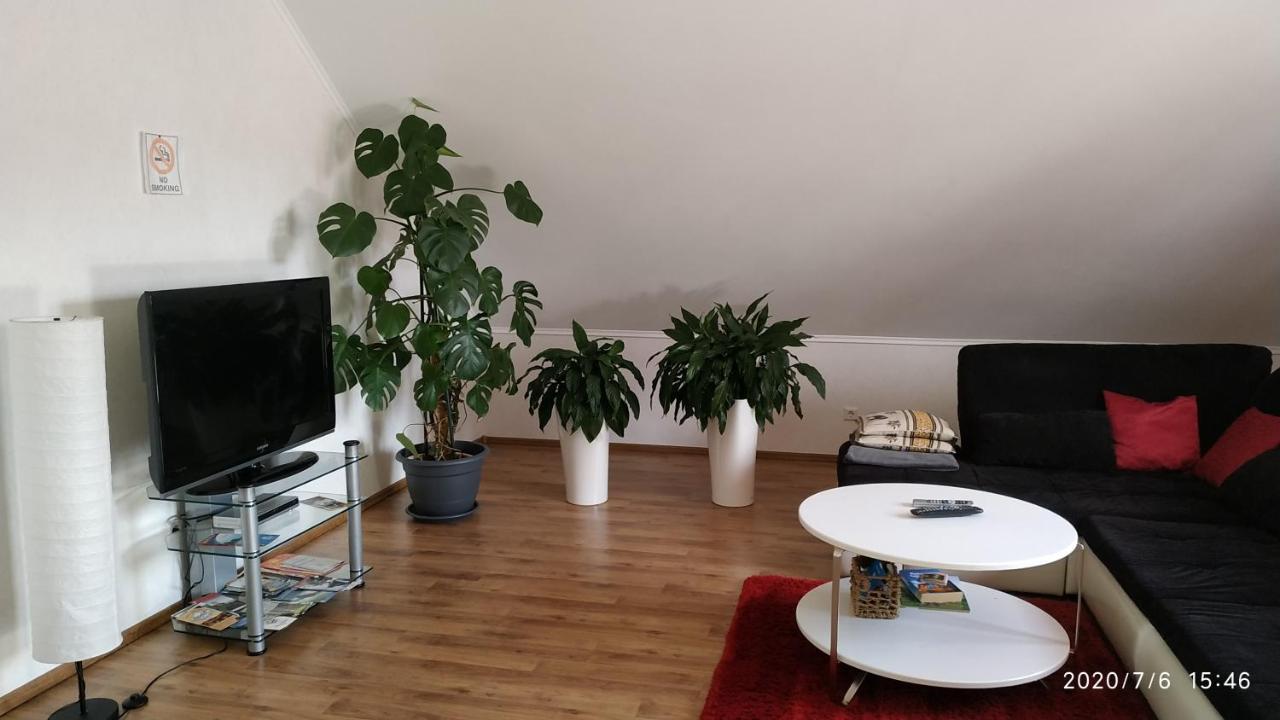 Ferienwohnung Valerie Эттенхайм Экстерьер фото